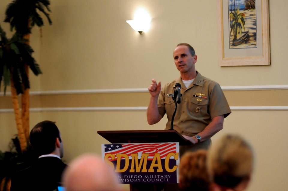 US Navy 120123-N-YQ566-049 Chief of Naval Operations (CNO) Adm. Jonathan Greenert delivers remarks and answers questions at the San Diego Military