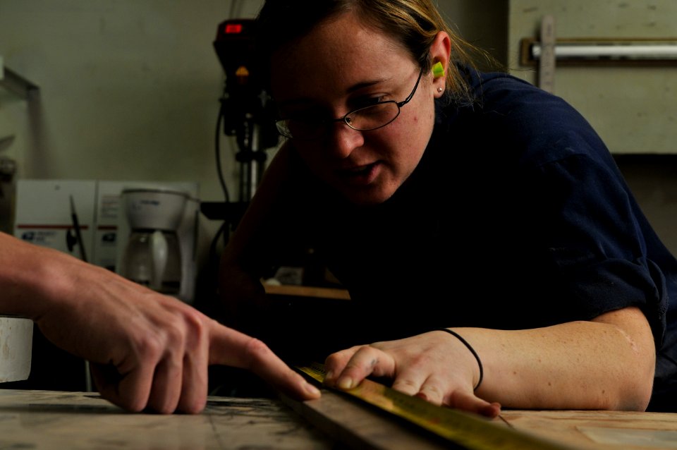 US Navy 120123-N-ZI635-141 Hull Maintenance Technician 2nd Class Kendra Miller, assigned to Engineering Department's R-1 Division