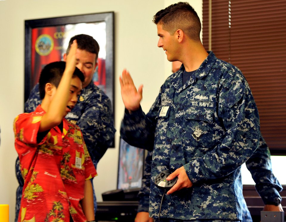 US Pacific Fleet and Office of Naval Research sponsor robotics competition, RIMPAC 2014 140705-N-UG232-011