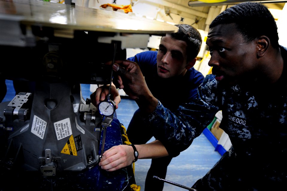 US Navy 120131-N-MD252-059 Sailors perform boresight alignment procedures
