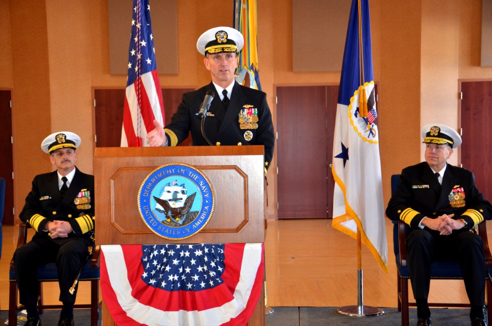 US Navy 120203-N-RL694-002 Chief of Naval Operations (CNO) Adm. Jonathan Greenert speaks at the Commander, Navy Installations Command (CNIC) change