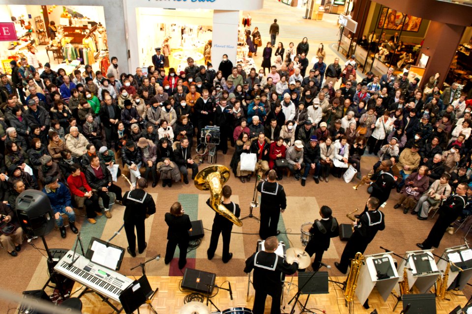 US Navy 120207-N-CZ945-040 U.S. 7th Fleet Brass Band performs at the AEON Tomakomai shopping center in front of an audience of 750 local residents