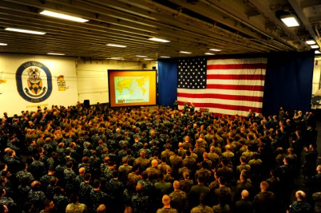US Navy 120204-N-WL435-459 Chief of Naval Operations (CNO) Adm. Jonathan Greenert holds an all-hands call with Sailors and Marines aboard the amphi