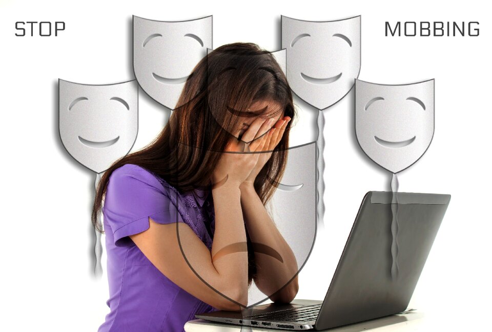 Computer girl children