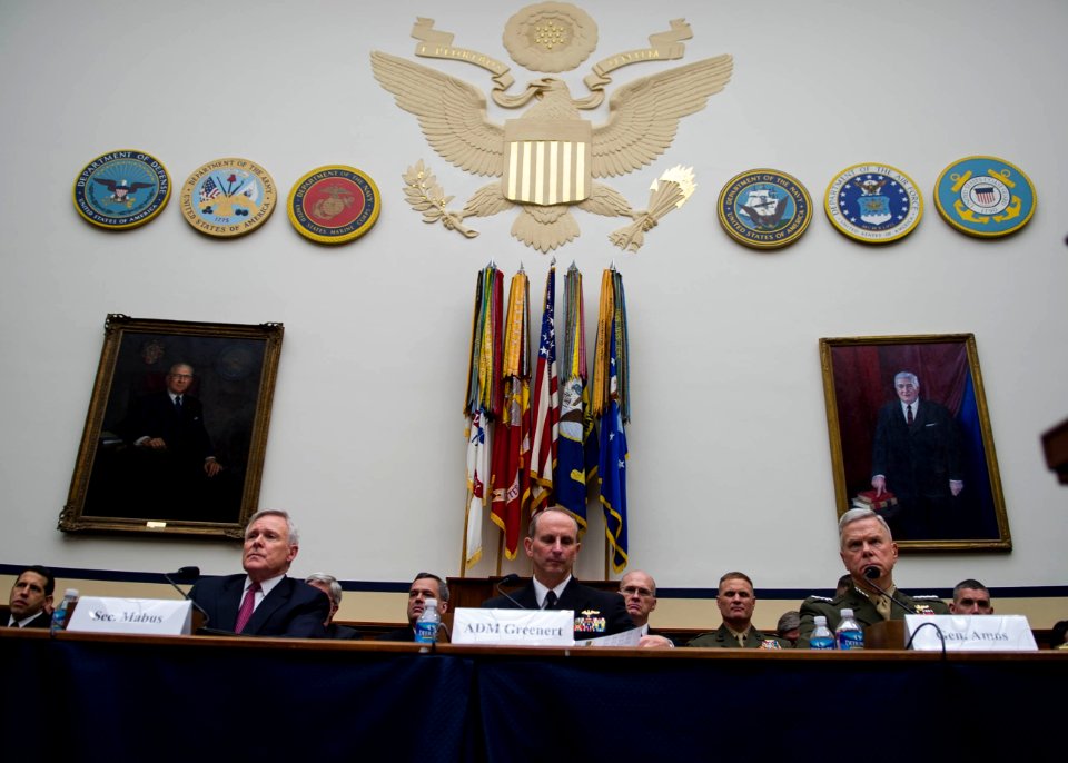 US Navy 120216-N-AC887-001 Secretary of the Navy (SECNAV) the Honorable Ray Mabus, left, Chief of Naval Operations (CNO) Adm. Jonathan Greenert and