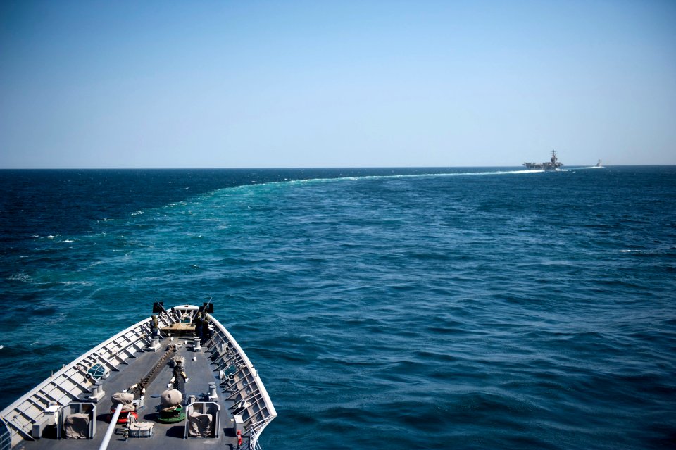 US Navy 120214-N-VY256-094 The Nimitz-class aircraft carrier USS Abraham Lincoln (CVN 72) and the Arleigh Burke-class guided-missile destroyer USS