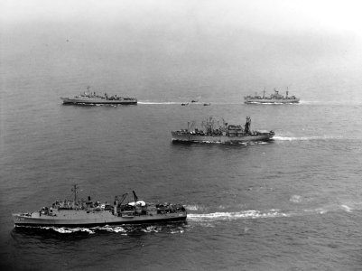 US Navy Amphibious Group underway in April 1964