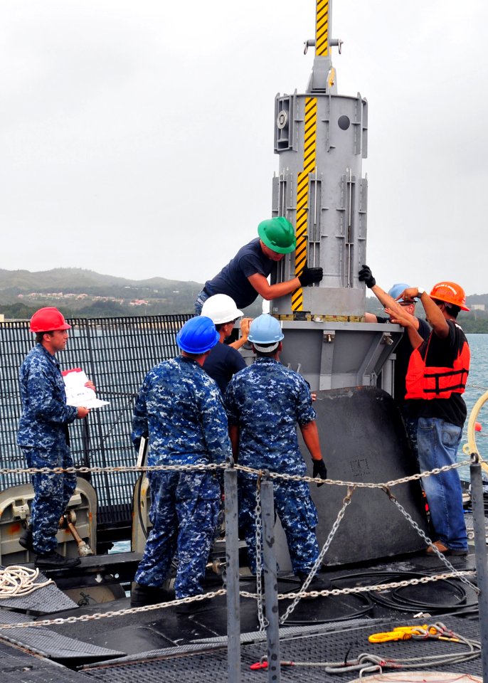 US Navy 120213-N-BK435-106 Sailors assigned to both the submarine tender USS Emory S. Land (AS 39) and USS Frank Cable (AS 40) conduct Tomahawk lan