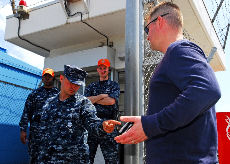 US Navy http-www.navy.mil-management-photodb-photos-100604-N-2218S-001 Boatswain's Mate Seaman John Heath, assigned to the guided-missile destroyer USS John S. McCain (DDG 56),