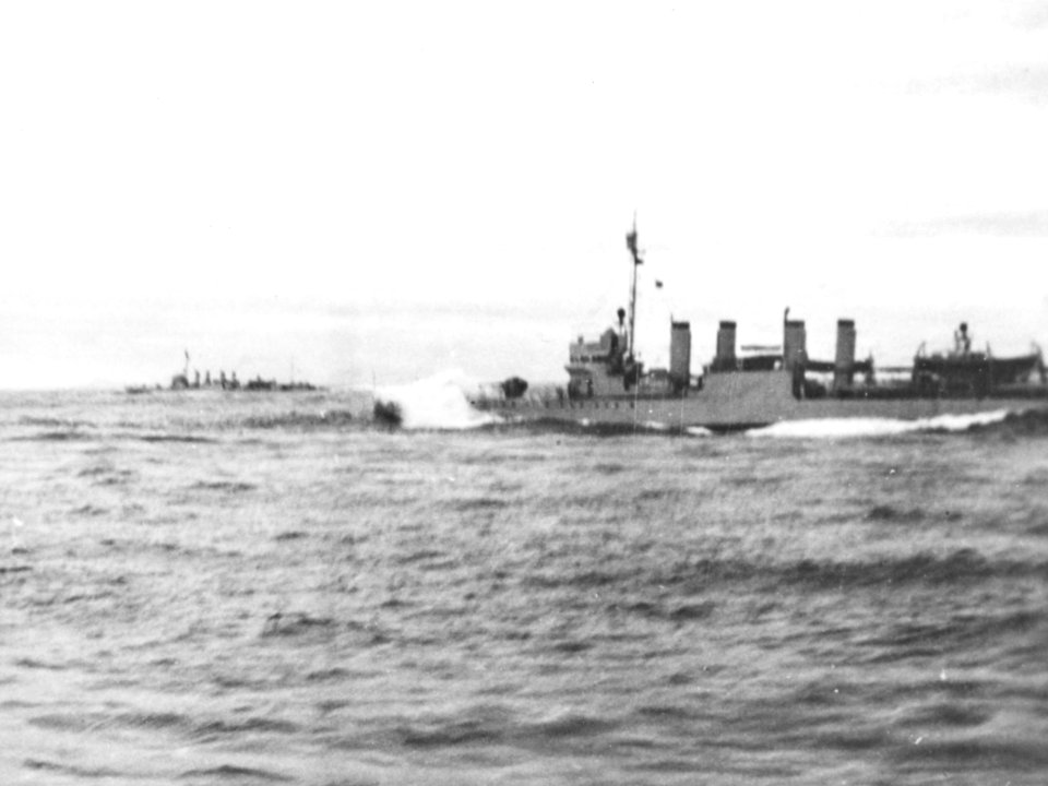 US Navy Asiatic Fleet Destroyer Division 15 at sea c1938