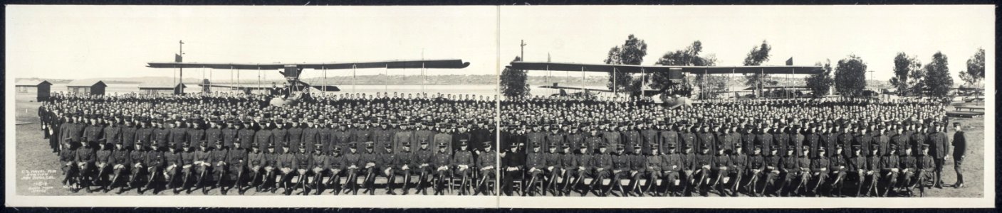 US Navy aviators San Diego 1918