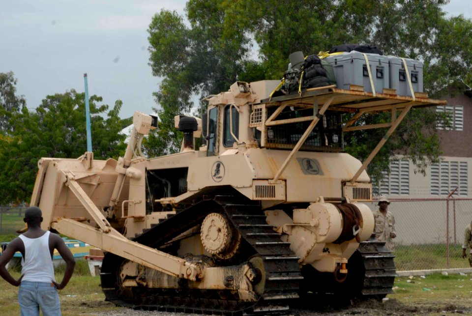 US NAVY Seabees bulldozer in Port-Au Prince