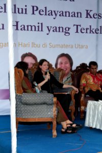 USAID Celebrates Indonesia's Mother's Day (11642158165) photo