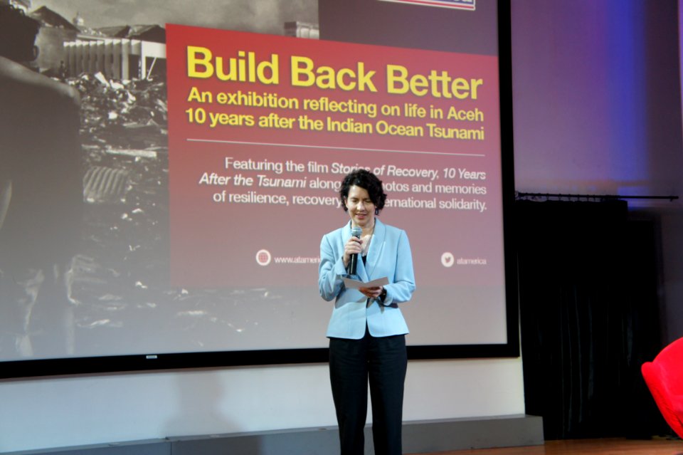 USAID launches the BuildBackBetter, an exhibition reflecting on life in Aceh 10 years after the 2004 Indian Ocean earthquake and tsunami disaster; USAID Indonesia; March 2010 (2)