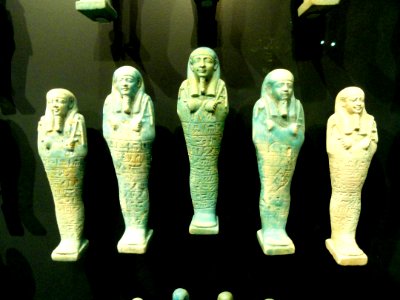 Ushebtis of Meret-it-es, Egypt, Late Period to Ptolemaic Period, 30th Dynasty to early Ptolemaic Dynasty, c. 380-250 BCE - Nelson-Atkins Museum of Art - DSC08063