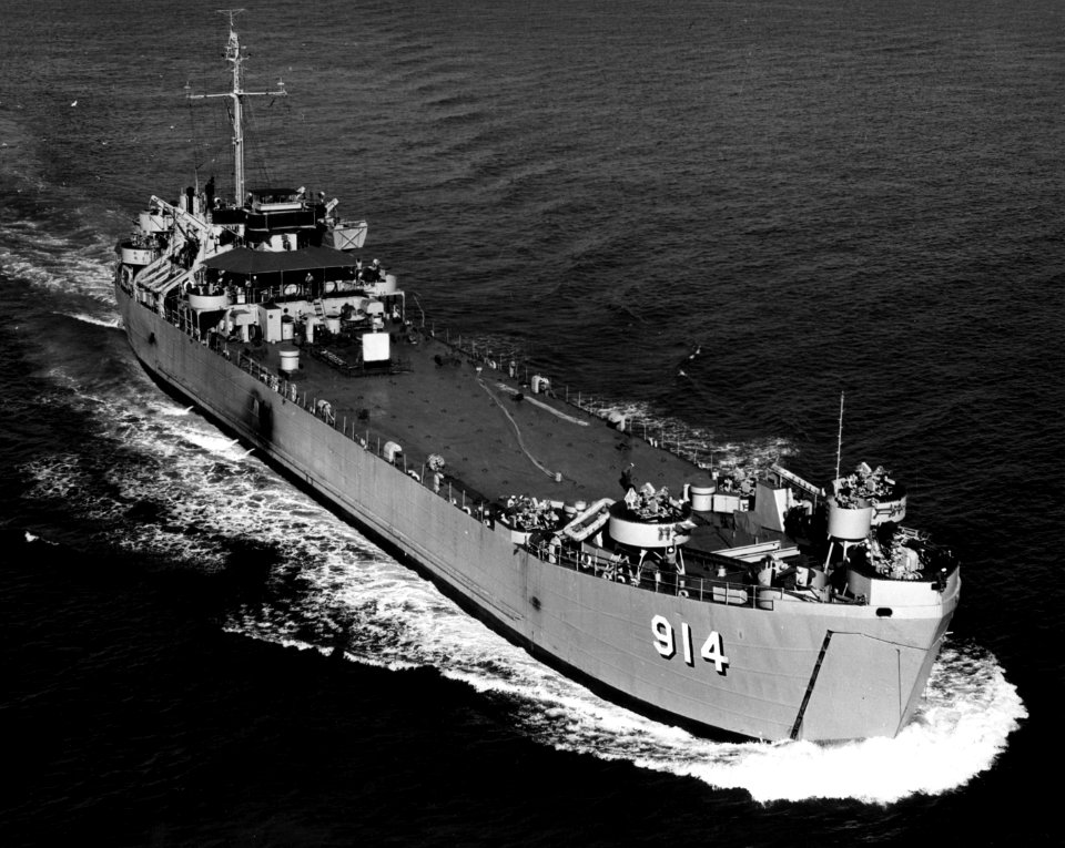 USN 1045998 USS Mahoning County (LST-914)