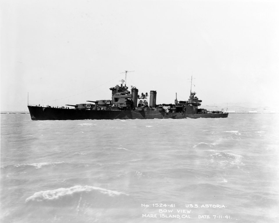 USS Astoria (CA-34) - 19-N-25346