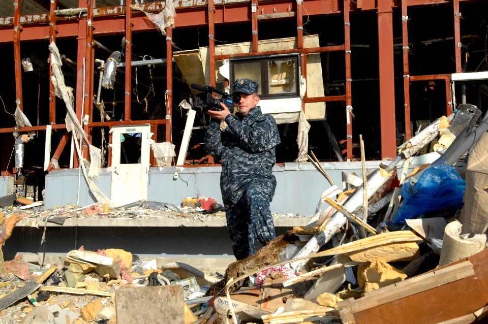 USNS Safeguard visits Onagawa, Japan 111122-N-ZI955-033