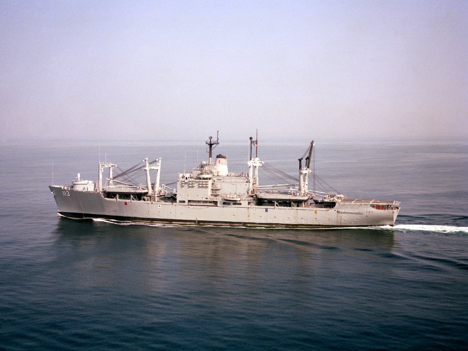 USS Charleston (LKA-113) underway 1987
