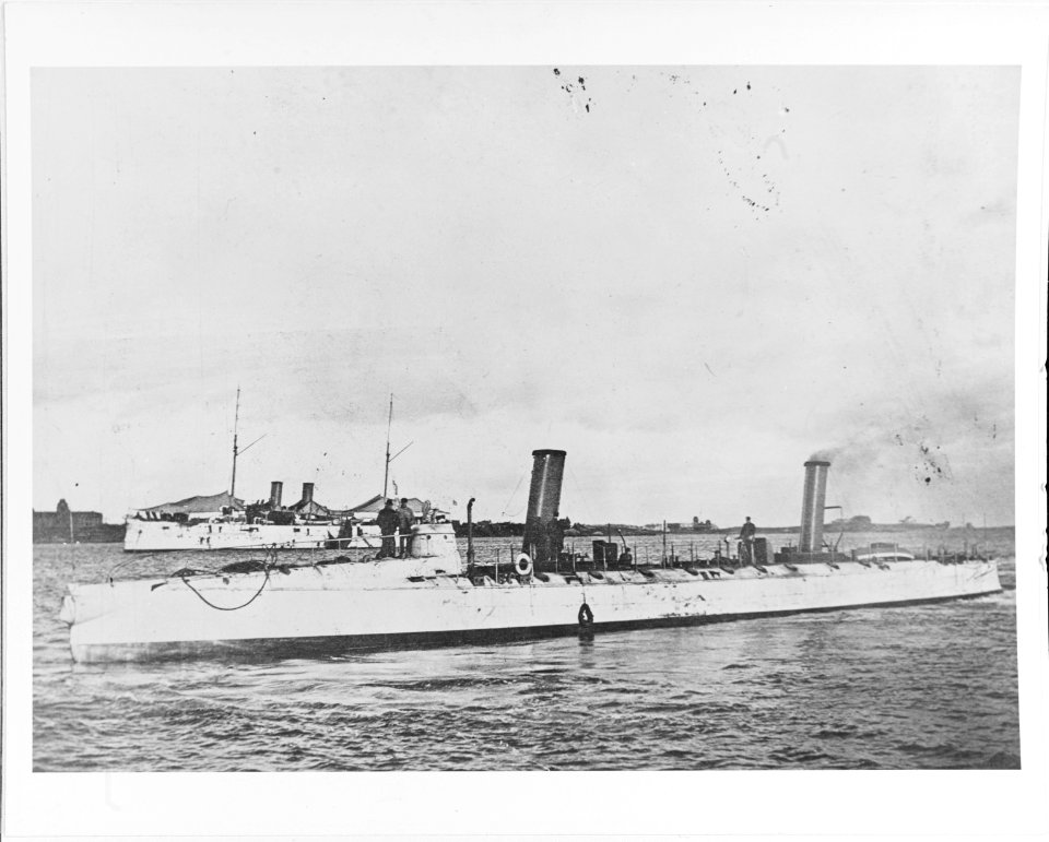 USS Ericsson (TB-2) - NH 63744