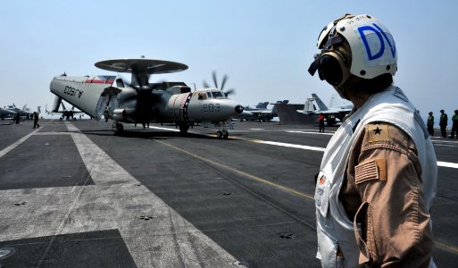 USS George H.W. Bush (CVN 77) 140706-N-CS564-074 (14407451178)