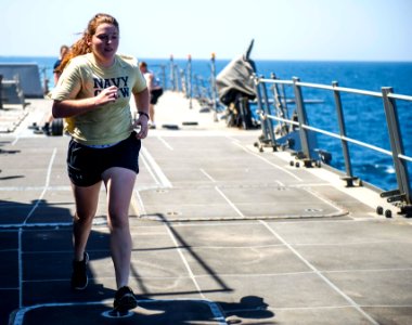 USS George H.W. Bush (CVN 77) 140709-N-VC599-138 (14640838825)