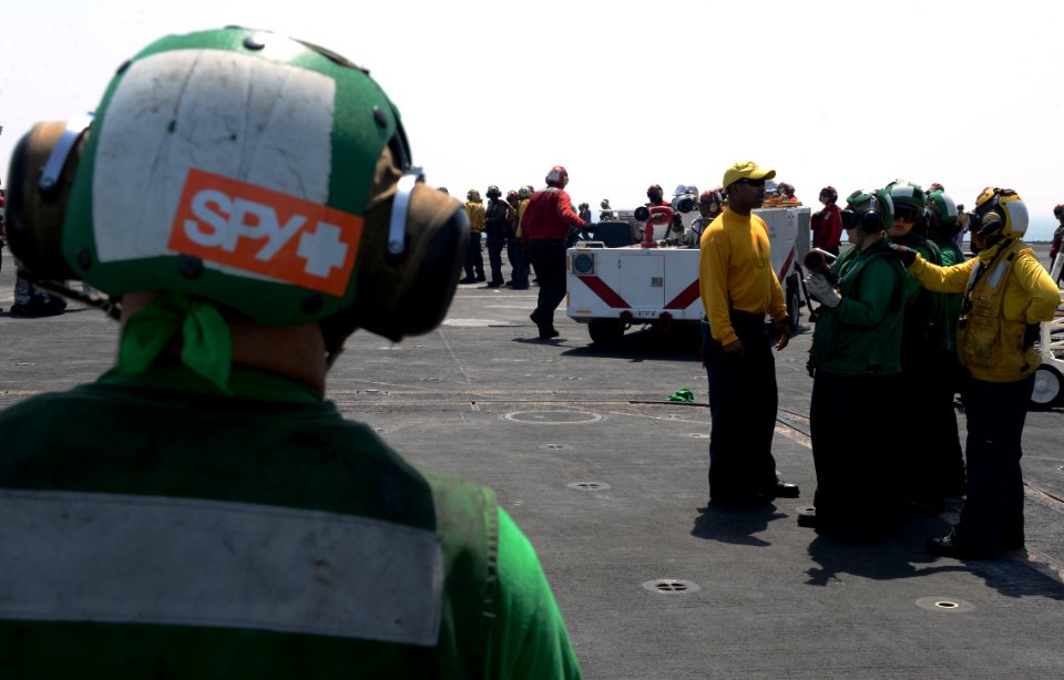 USS George H.W. Bush (CVN 77) 140704-N-XI307-072 (14397900640)
