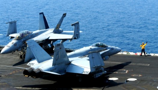 USS George H.W. Bush (CVN 77) 140707-N-CZ979-002 (14603817665)