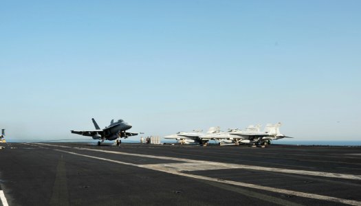 USS George H.W. Bush (CVN 77) 140704-N-MU440-014 (14397967869)