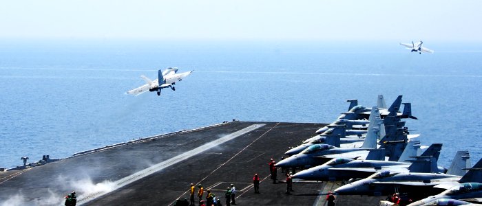 USS George H.W. Bush (CVN 77) 140816-N-CZ979-011 (14991666121)