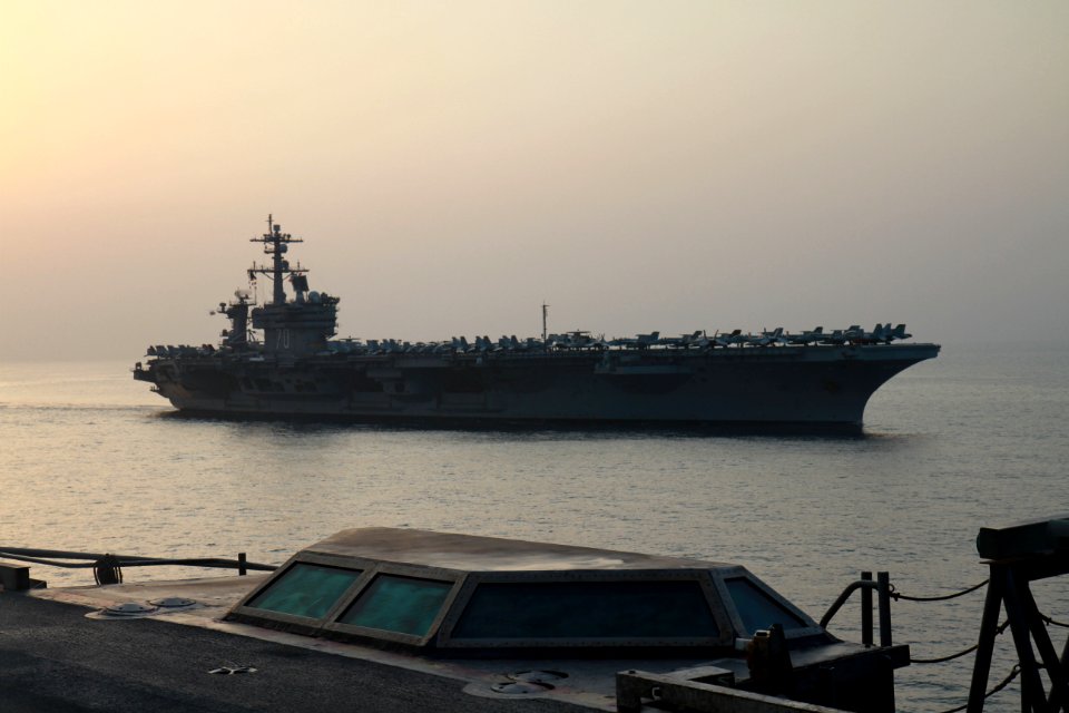 USS George H.W. Bush (CVN 77) 141018-N-AP620-002 (15582634135)
