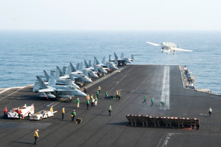 USS George H.W. Bush (CVN 77) 141017-N-MW819-120 (14962493823)