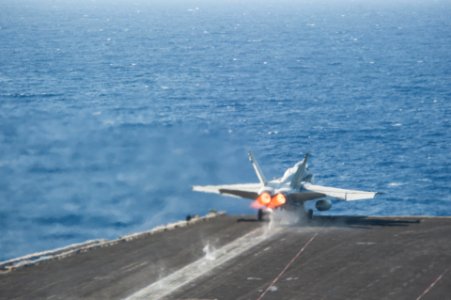 USS George H.W. Bush (CVN 77) 141025-N-MW819-134 (15443514597)
