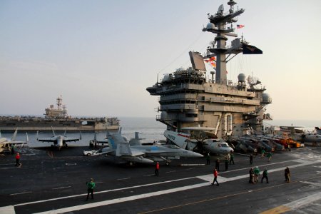 USS George H.W. Bush (CVN 77) 141018-N-AP620-004 (15579983461)