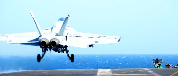 USS George H.W. Bush flight operations 140728-N-CZ979-081
