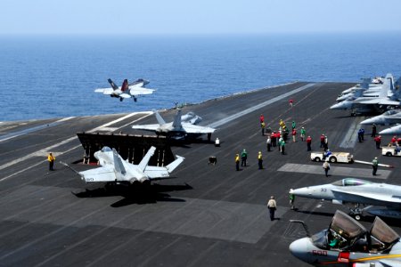 USS George H.W. Bush flight deck operations 140830-N-CZ979-004 photo