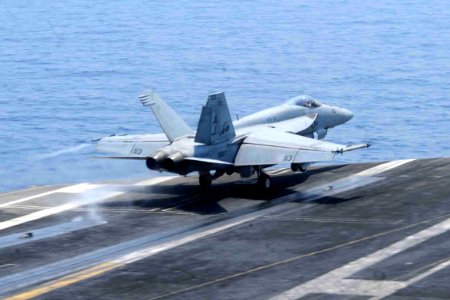 USS George H.W. Bush flight operations 140829-N-CZ979-008
