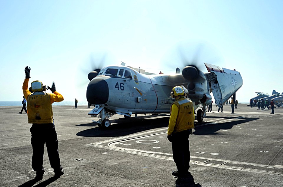 USS George H.W. Bush (CVN 77) 14140617-N-CS564-141 (14449140315)