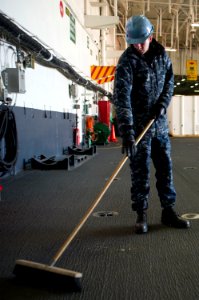 USS George Washington activity 150201-N-GT589-019