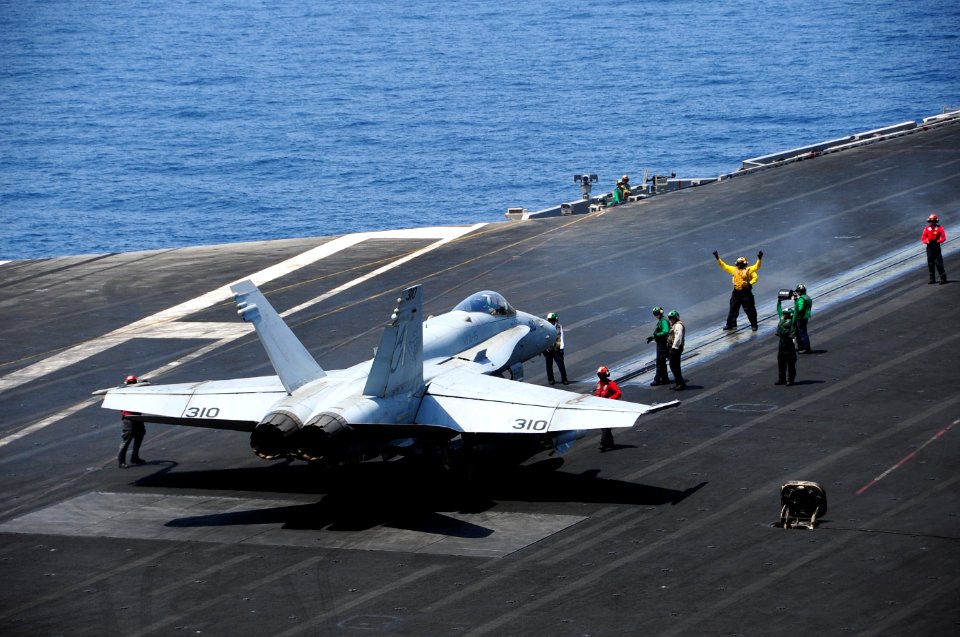USS George H.W. Bush flight deck operations 140830-N-CZ979-007