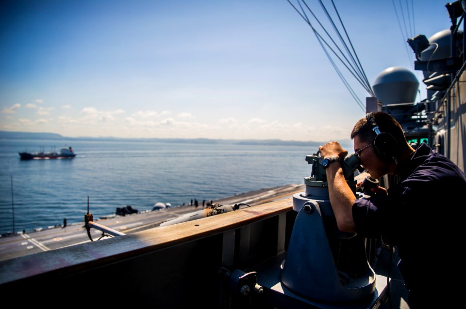USS George Washington 140902-N-IV489-223