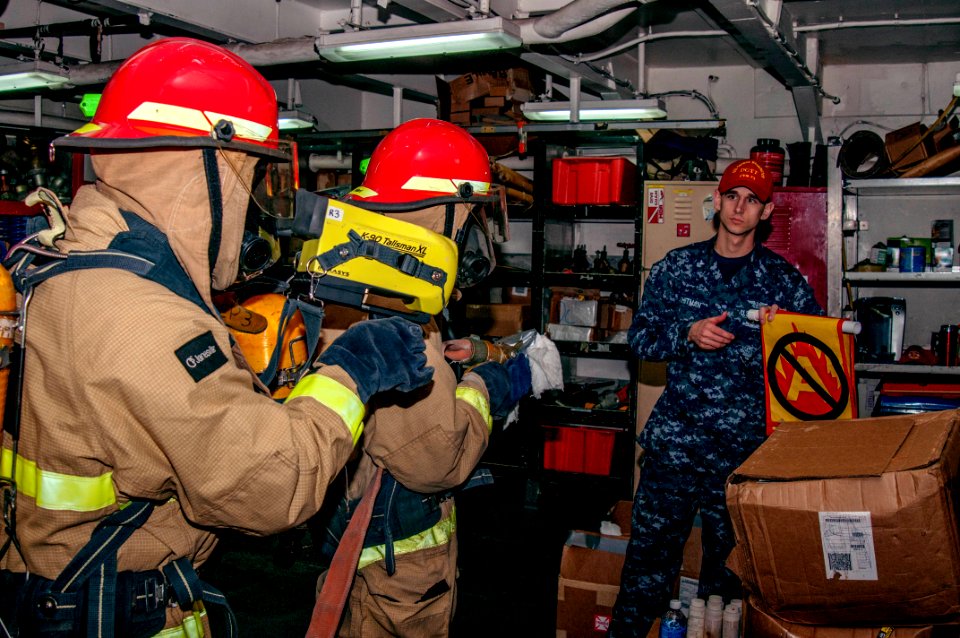 USS George Washington firefighting exercise 141206-N-XF988-014