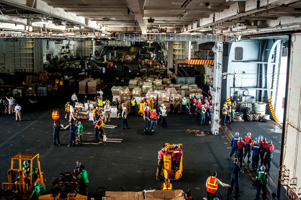 USS George Washington activity 140614-N-IV489-168