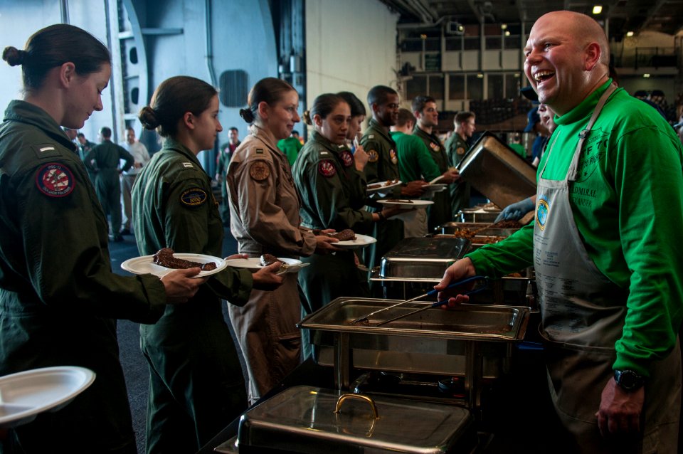 USS George Washington operations 141106-N-ZK360-299