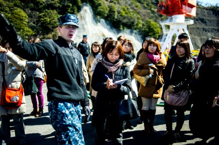 USS George Washington visits Japan 140311-N-TE278-015