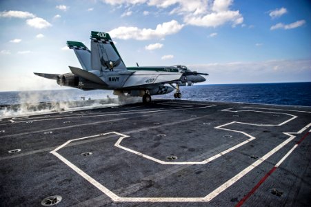 USS George Washington operations 141112-N-IP531-100