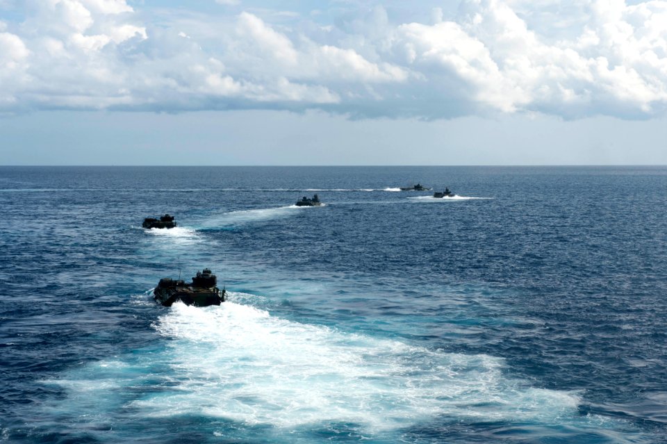 USS Germantown 141001-N-UD469-246