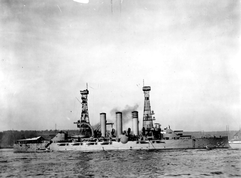 USS Georgia - NH 60230