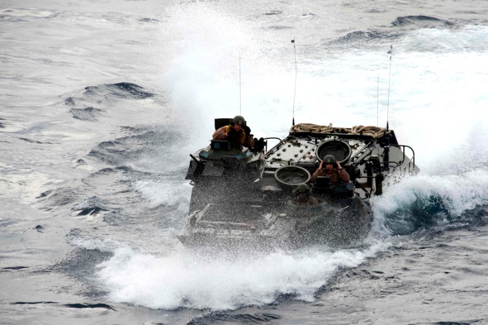 USS Germantown 141030-N-UD469-048
