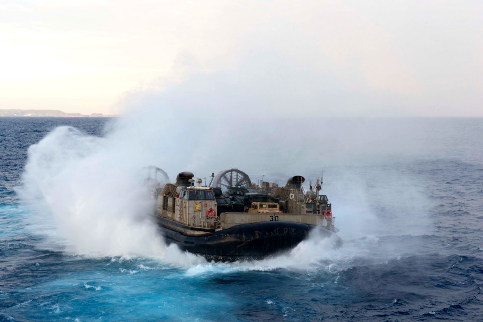 USS Germantown 141020-N-UD469-012